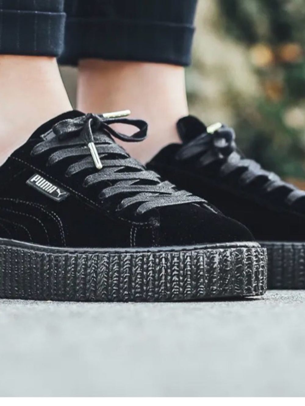 Channel your inner Goth with these street style Rihanna Fenty velvet creepers!